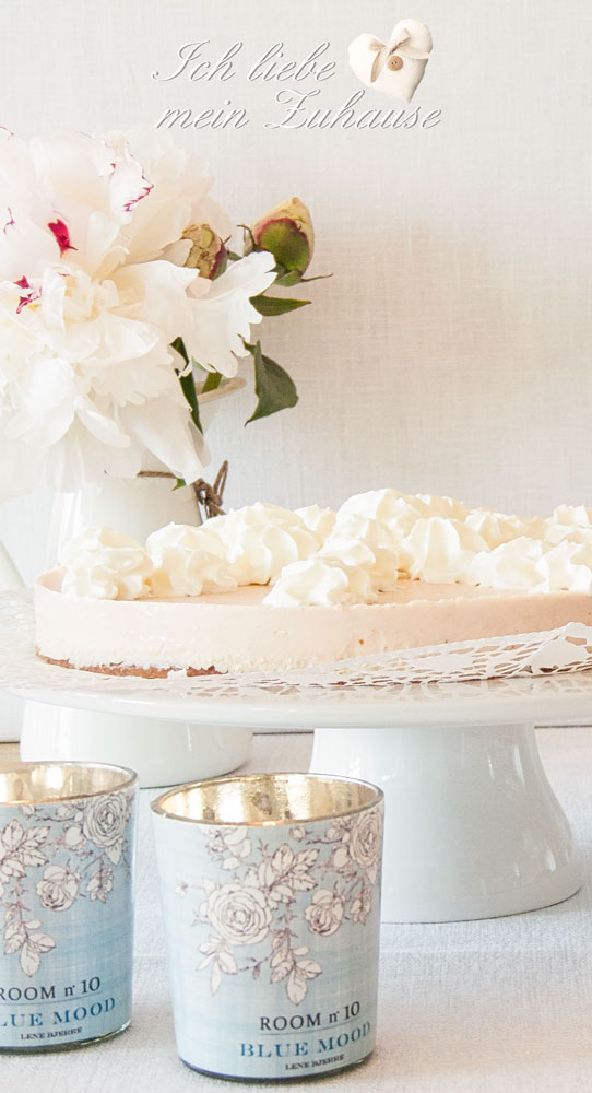 Blog - Alles Liebe zum Vatertag - Lene Bjerre Teelicht Blue Mood, Keramiktopf Paulina Collection mit Orchidee und Pfingstrose - Bild 3