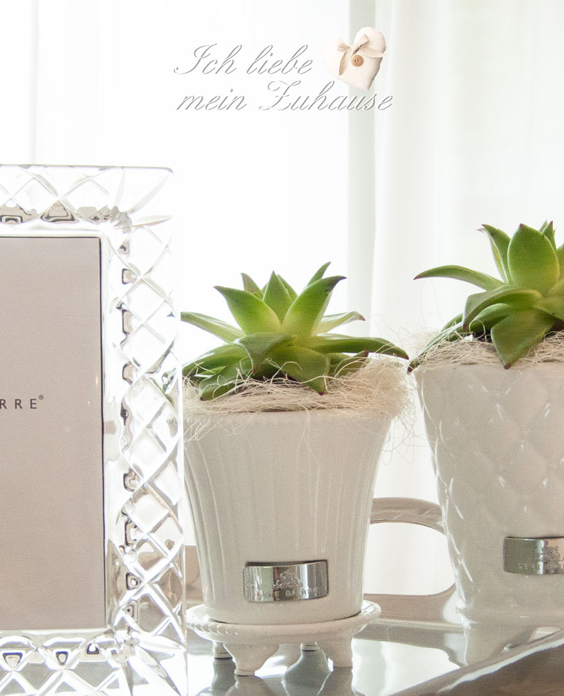 Blog - Lene Bjerre Kissen Moline Collection - Fotorahmen Cristel - Keramiktöpfe Precious und Paulina - Kerzenständer Martha - Bild 2