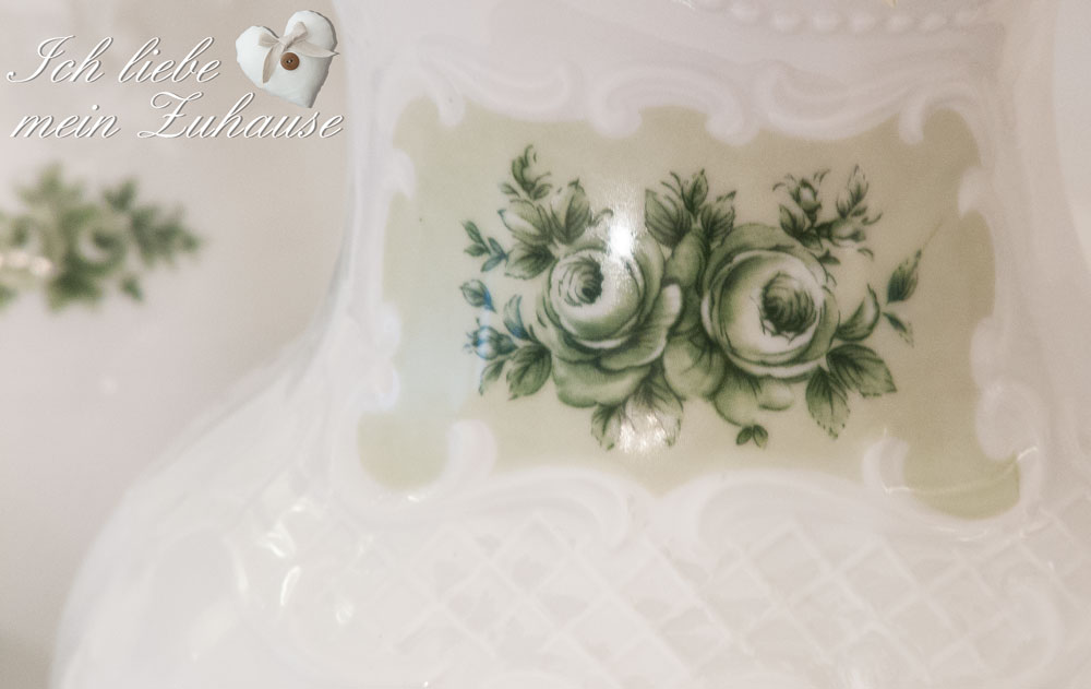 Blog-Eintrag Vintage Schätze - Kaffee- und Milchkrug "rose vert"