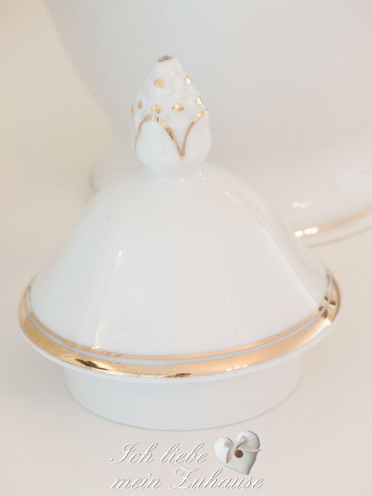 Blog - Design & Ästhetik - Blumen in Porzellankrügen - Bild 8