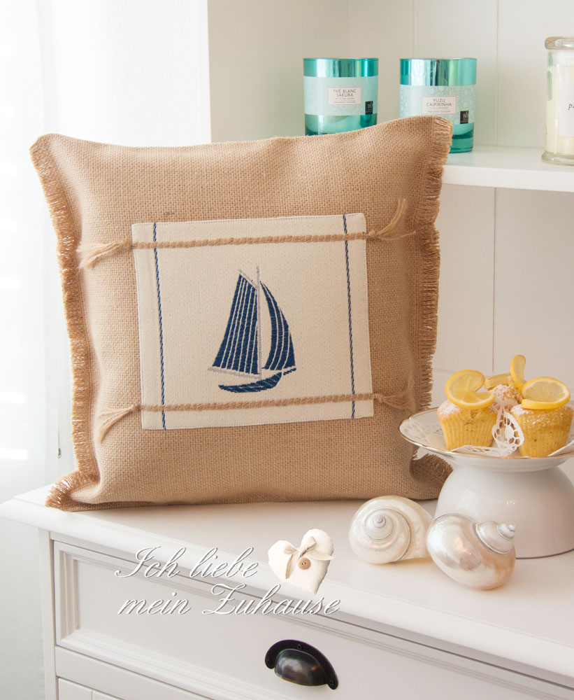 Blog - Lene Bjerre Bilderrahmen im Landhausstil und Kissen und Muscheln im Seaside-Stil - Bild 7