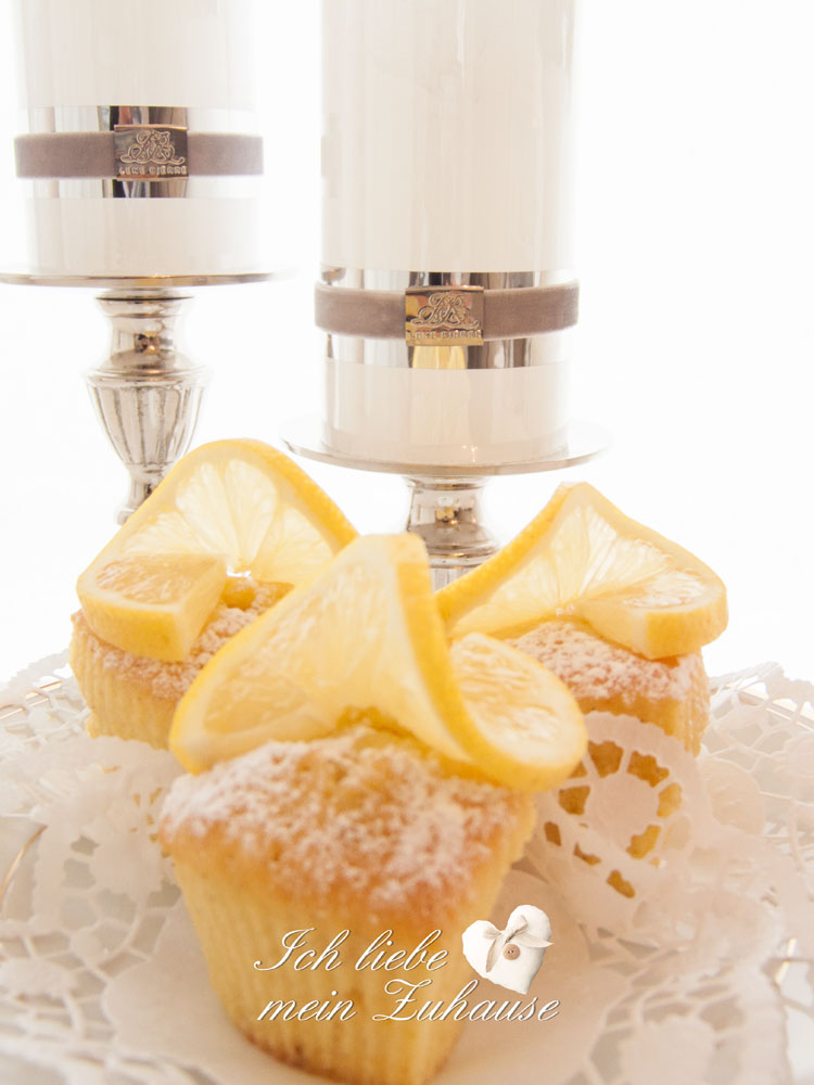 Blog - Zitronen-Muffin im Landhausstil mit Lene Bjerre Kerzenständer Keramik-Vase - Bild 3