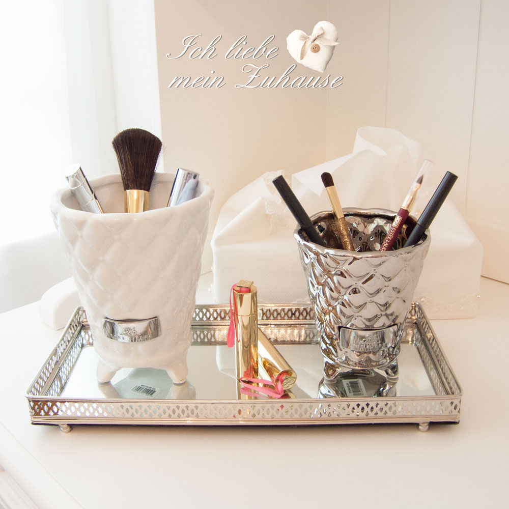 Blog - Bad-Träume mit Lene Bjerre Spiegeltablett und Keramiktöpfen - Bild 1