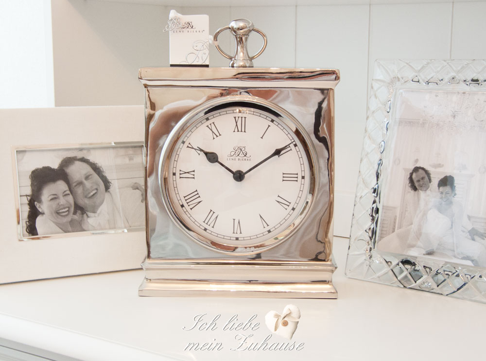 Blog - Warum bleibt die Zeit stehen - Landhausstil mit Lene Bjerre - Bild 1