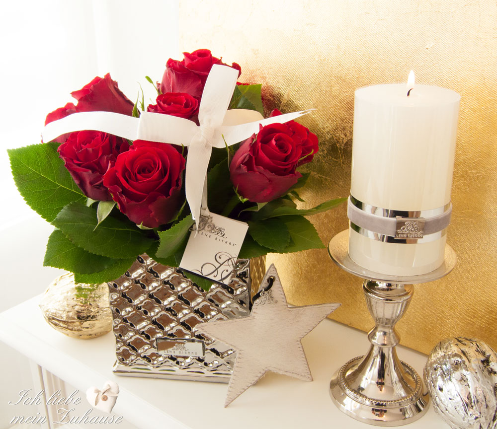 Schöne Weihnachten und alles Liebe