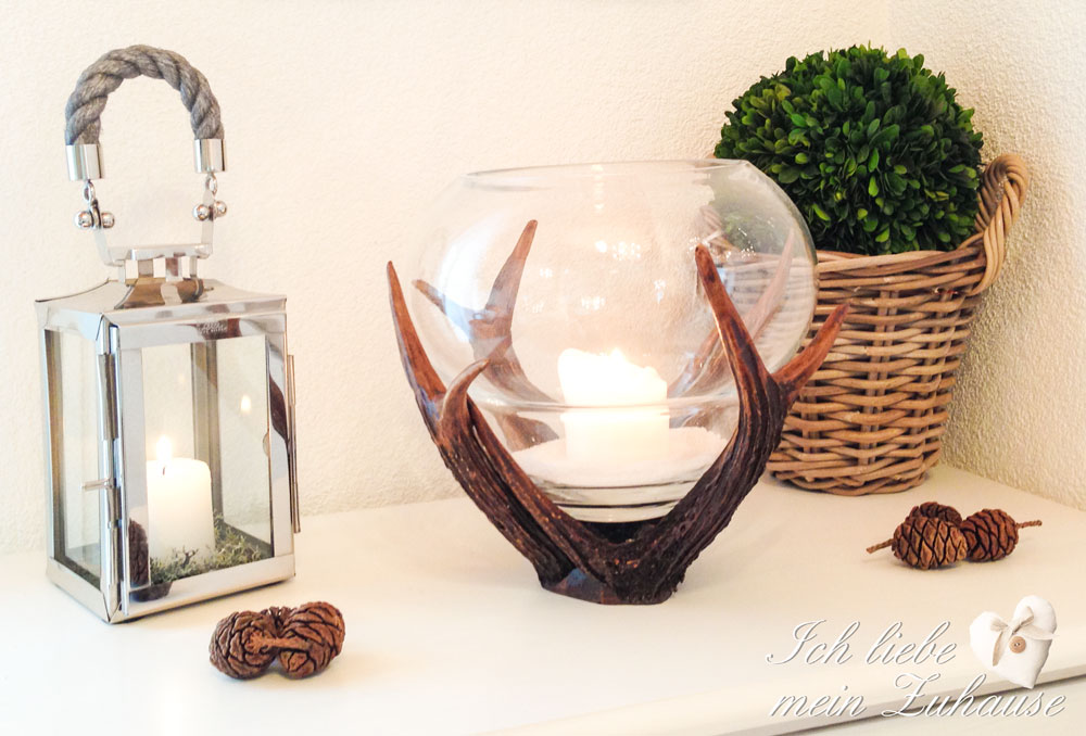 blog-schlichte-deko-mit-hirschgeweih-glas-4