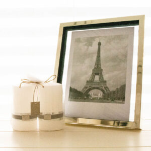 Lene Bjerre - 2 Weisse Kerzen Rustico im edlen Geschenk-Säckli