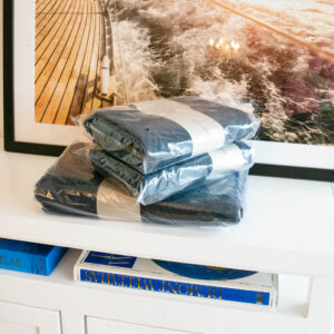 Lene Bjerre - 1 Duschtuch/2 Handtücher aus der Laurie Collection/Midnightblue