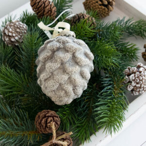 Lene Bjerre – Pinienzapfen Ornament / Antikbraun