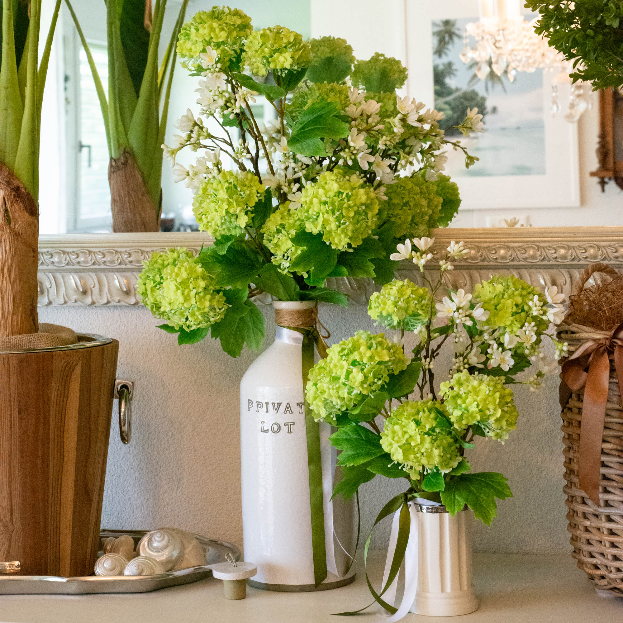 shop-vasen-mit-blumen-fertig-dekoriert